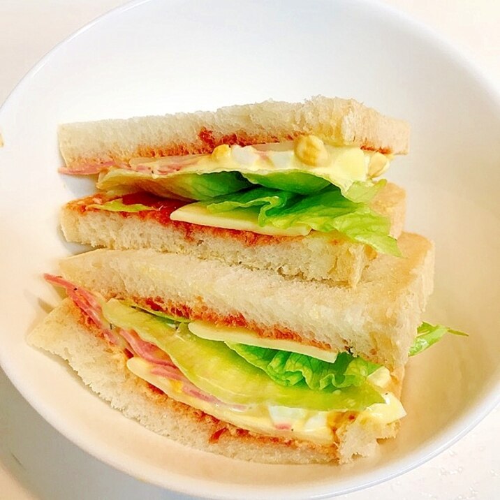 自家製パンで作りました しっとりハム卵サンドイッチ レシピ 作り方 By えだ豆カシューナッツ 楽天レシピ 自家製パンで作りました しっとりハム卵サンドイッチ レシピ 作り方 By えだ豆カシューナッツ 楽天レシピ